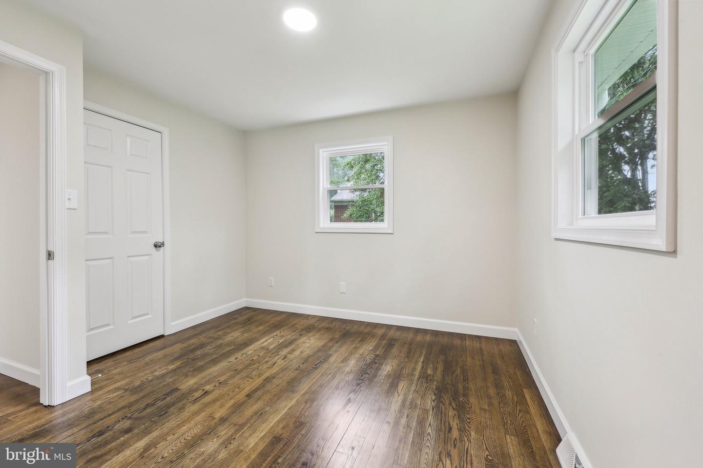 945 FICKLEN RD, FREDERICKSBURG, Virginia 22405, 3 Bedrooms Bedrooms, ,2 BathroomsBathrooms,Residential,For sale,945 FICKLEN RD,VAST2039164 MLS # VAST2039164