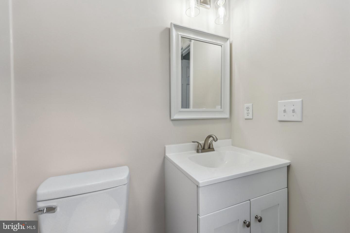 945 FICKLEN RD, FREDERICKSBURG, Virginia 22405, 3 Bedrooms Bedrooms, ,2 BathroomsBathrooms,Residential,For sale,945 FICKLEN RD,VAST2039164 MLS # VAST2039164