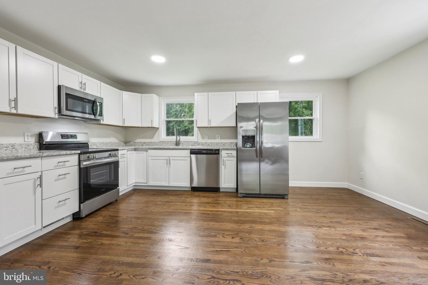 945 FICKLEN RD, FREDERICKSBURG, Virginia 22405, 3 Bedrooms Bedrooms, ,2 BathroomsBathrooms,Residential,For sale,945 FICKLEN RD,VAST2039164 MLS # VAST2039164