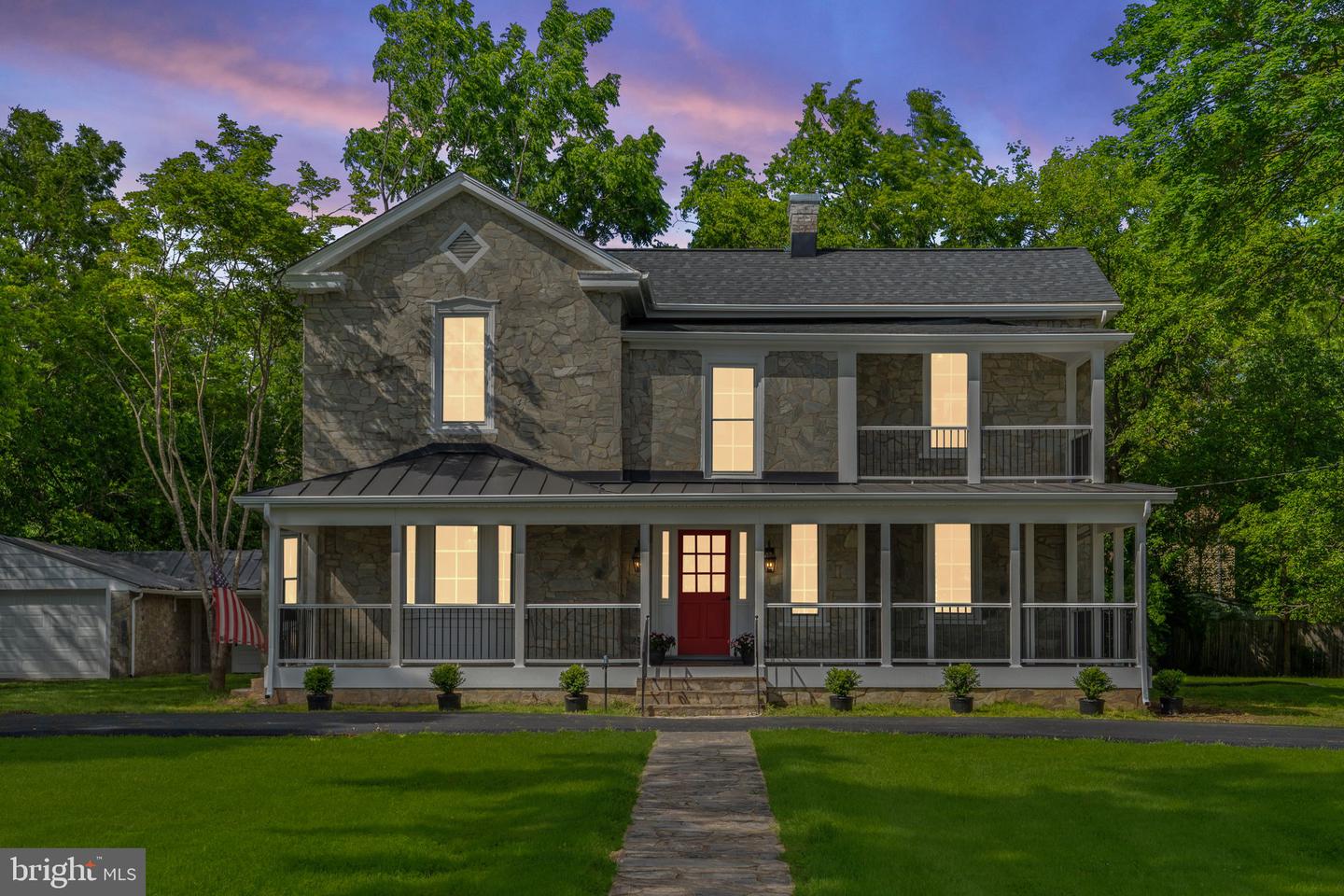 105 E WASHINGTON ST, REMINGTON, Virginia 22734, 4 Bedrooms Bedrooms, ,2 BathroomsBathrooms,Residential,For sale,105 E WASHINGTON ST,VAFQ2016764 MLS # VAFQ2016764