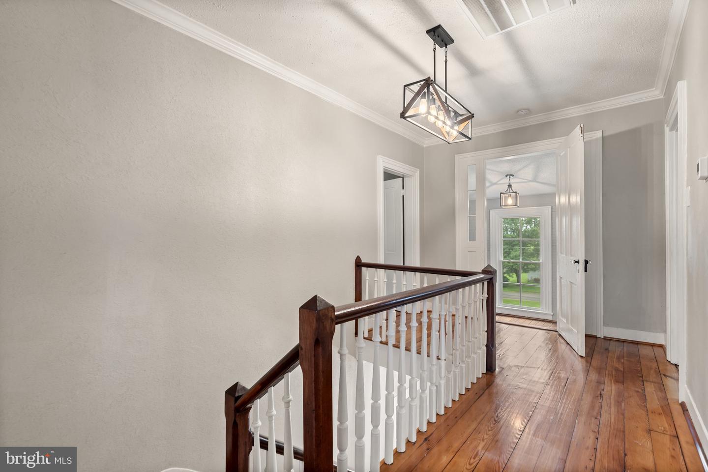 105 E WASHINGTON ST, REMINGTON, Virginia 22734, 4 Bedrooms Bedrooms, ,2 BathroomsBathrooms,Residential,For sale,105 E WASHINGTON ST,VAFQ2016764 MLS # VAFQ2016764