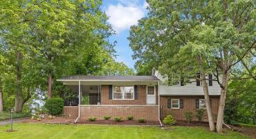 113 MIMOSA DR, STEPHENS CITY, Virginia 22655, 3 Bedrooms Bedrooms, ,2 BathroomsBathrooms,Residential,For sale,113 MIMOSA DR,VAFV2034356 MLS # VAFV2034356
