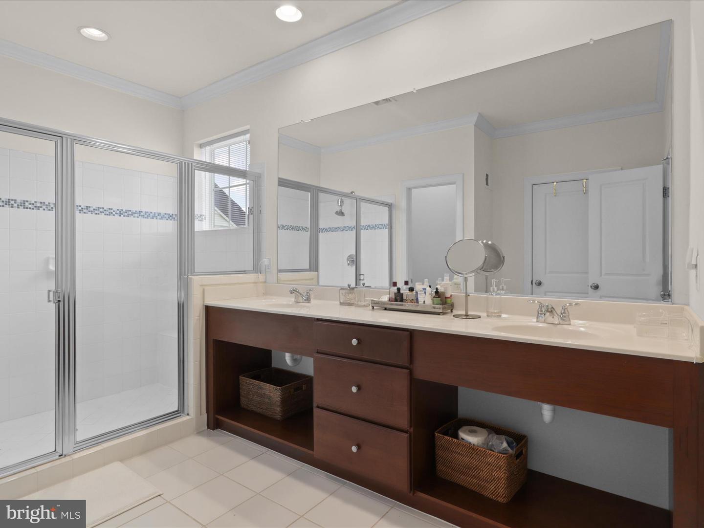 44611 WELLSBORO DR, ASHBURN, Virginia 20147, 5 Bedrooms Bedrooms, ,4 BathroomsBathrooms,Residential,For sale,44611 WELLSBORO DR,VALO2097552 MLS # VALO2097552