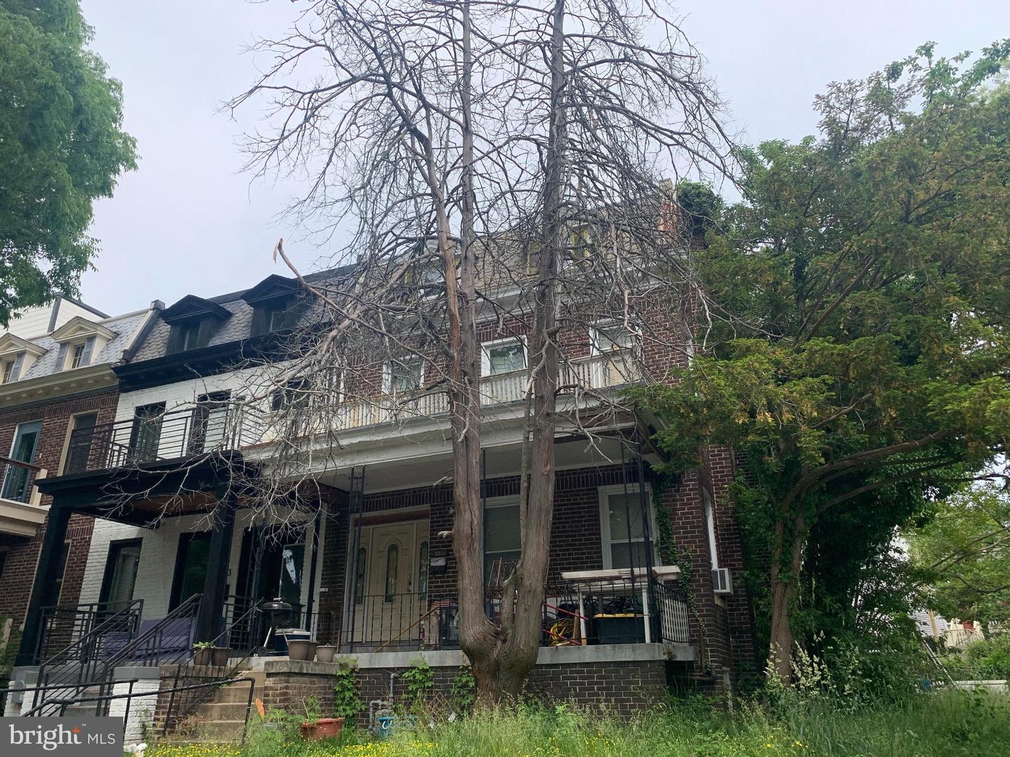 4101 ILLINOIS AVE NW, WASHINGTON, District Of Columbia 20011, 4 Bedrooms Bedrooms, ,1 BathroomBathrooms,Residential,For sale,4101 ILLINOIS AVE NW,DCDC2202116 MLS # DCDC2202116