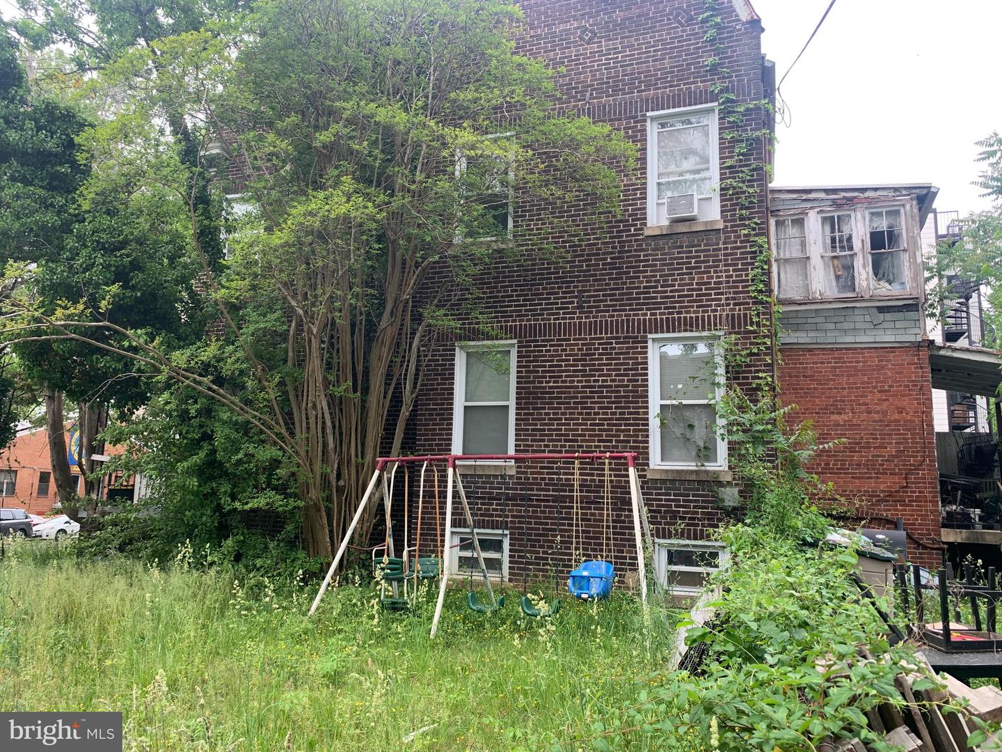 4101 ILLINOIS AVE NW, WASHINGTON, District Of Columbia 20011, 4 Bedrooms Bedrooms, ,1 BathroomBathrooms,Residential,For sale,4101 ILLINOIS AVE NW,DCDC2202116 MLS # DCDC2202116