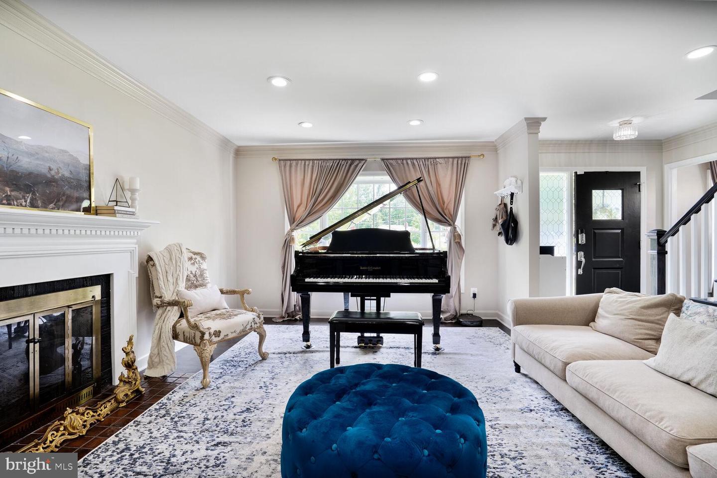 3404 RAMSGATE TER, ALEXANDRIA, Virginia 22309, 3 Bedrooms Bedrooms, ,3 BathroomsBathrooms,Residential,For sale,3404 RAMSGATE TER,VAFX2242980 MLS # VAFX2242980