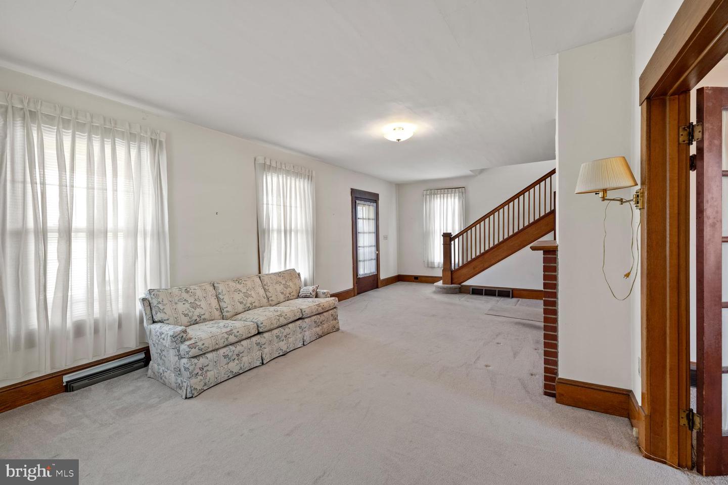 10321 OLD VALLEY PIKE, MOUNT JACKSON, Virginia 22842, 4 Bedrooms Bedrooms, ,3 BathroomsBathrooms,Residential,For sale,10321 OLD VALLEY PIKE,VASH2011536 MLS # VASH2011536