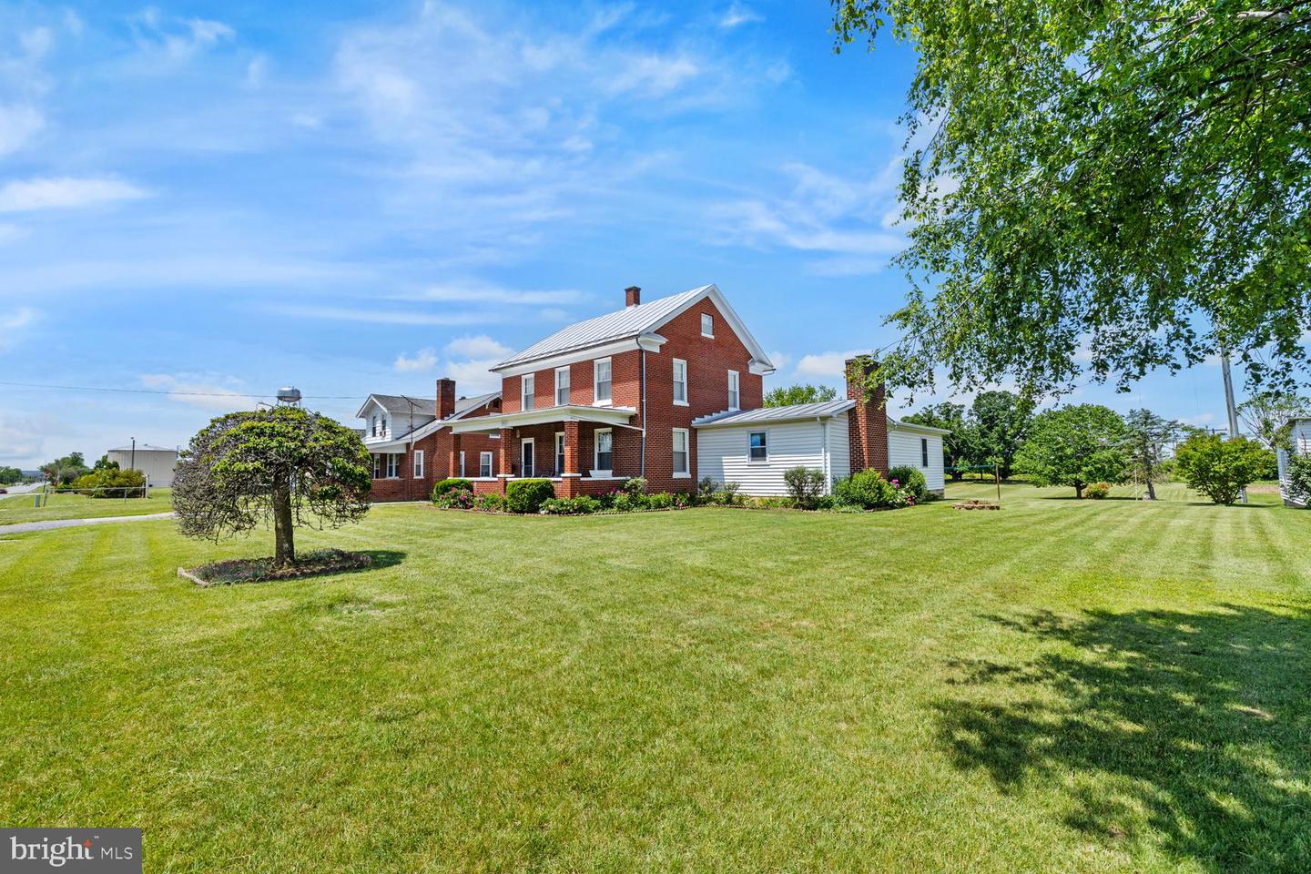 10321 OLD VALLEY PIKE, MOUNT JACKSON, Virginia 22842, 4 Bedrooms Bedrooms, ,3 BathroomsBathrooms,Residential,For sale,10321 OLD VALLEY PIKE,VASH2011536 MLS # VASH2011536