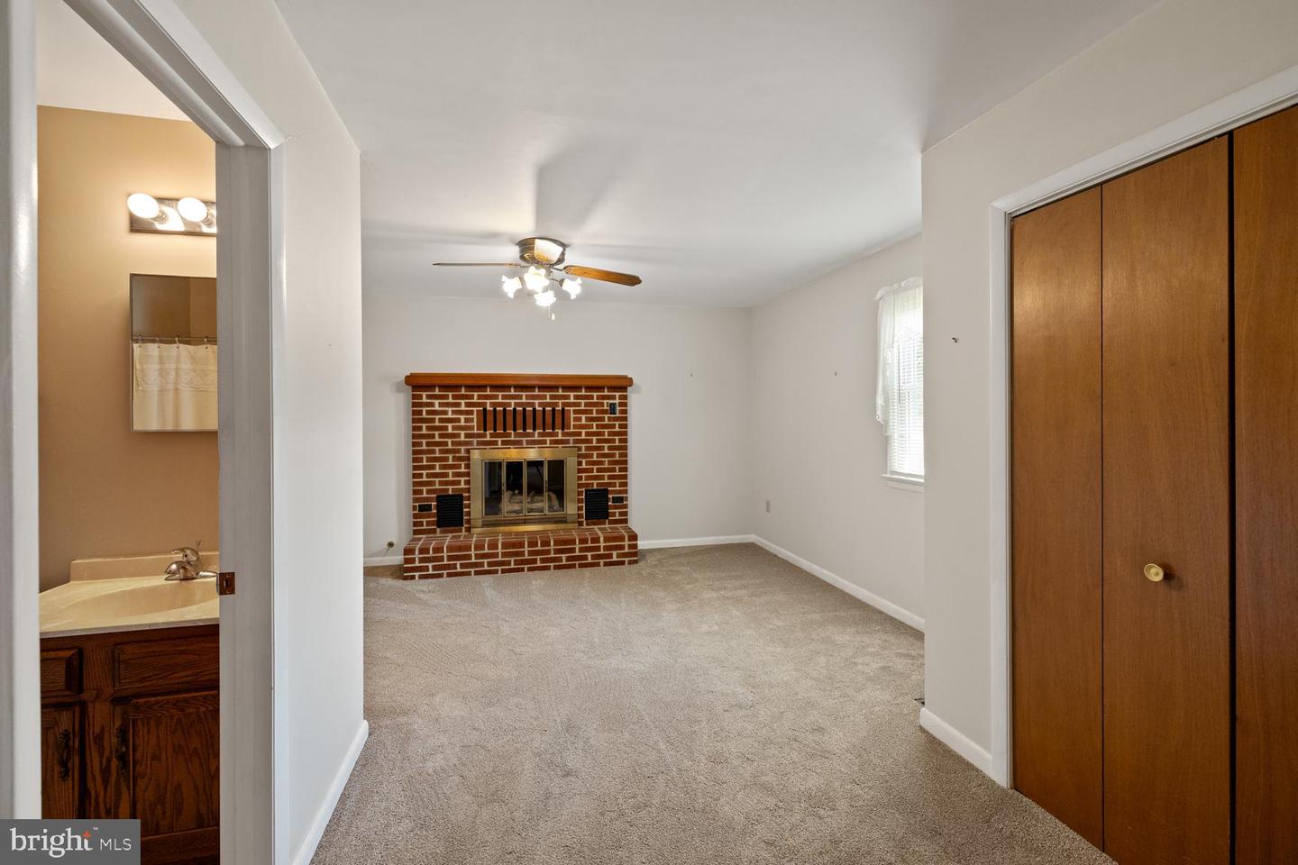 10321 OLD VALLEY PIKE, MOUNT JACKSON, Virginia 22842, 4 Bedrooms Bedrooms, ,3 BathroomsBathrooms,Residential,For sale,10321 OLD VALLEY PIKE,VASH2011536 MLS # VASH2011536