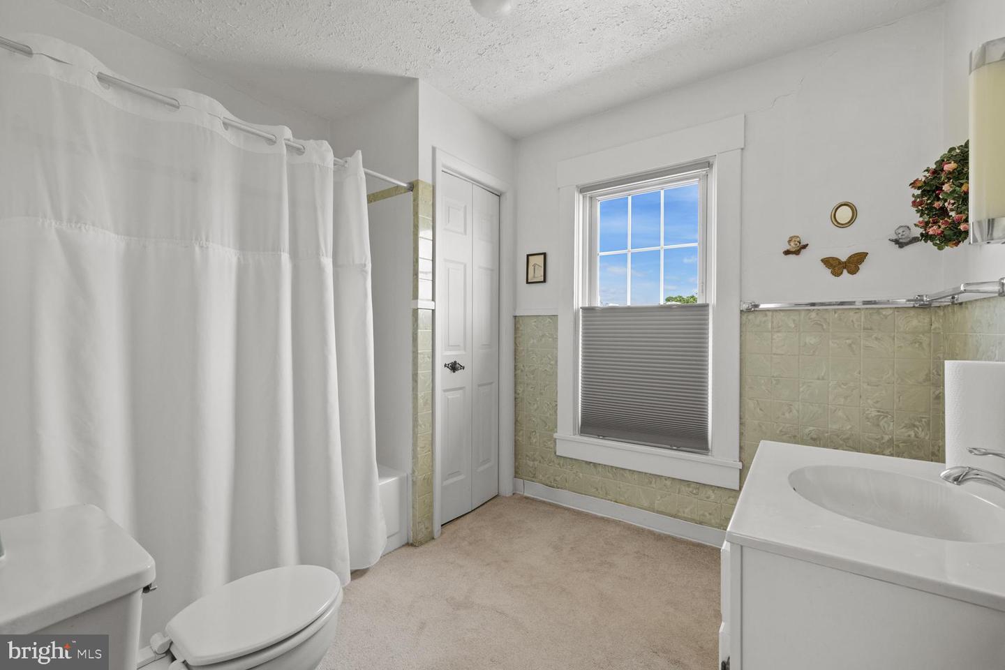 10321 OLD VALLEY PIKE, MOUNT JACKSON, Virginia 22842, 4 Bedrooms Bedrooms, ,3 BathroomsBathrooms,Residential,For sale,10321 OLD VALLEY PIKE,VASH2011536 MLS # VASH2011536
