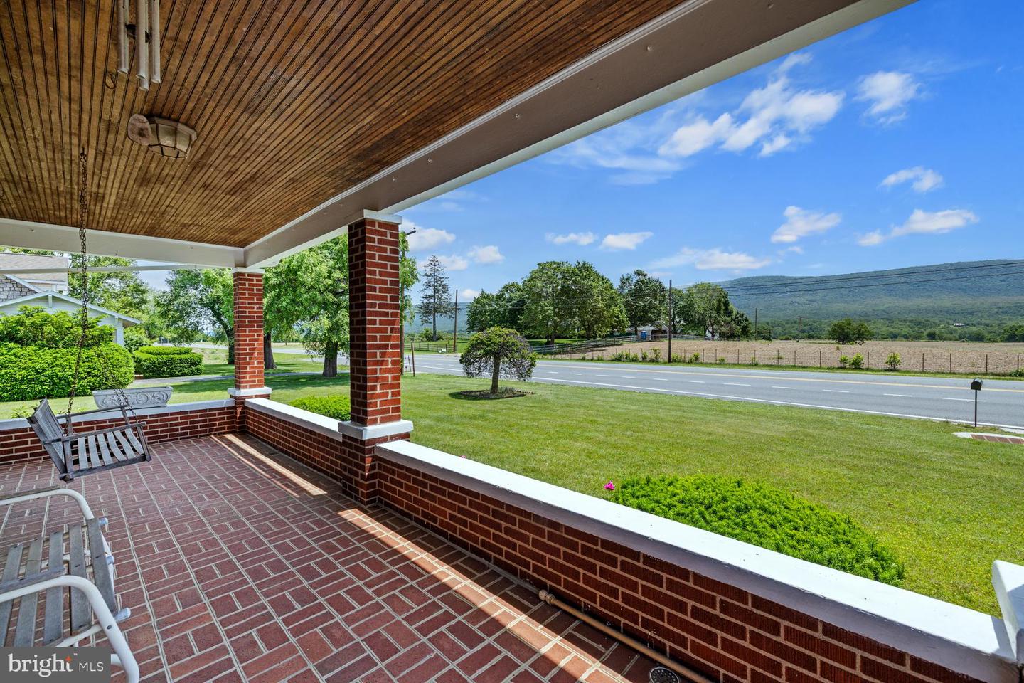10321 OLD VALLEY PIKE, MOUNT JACKSON, Virginia 22842, 4 Bedrooms Bedrooms, ,3 BathroomsBathrooms,Residential,For sale,10321 OLD VALLEY PIKE,VASH2011536 MLS # VASH2011536