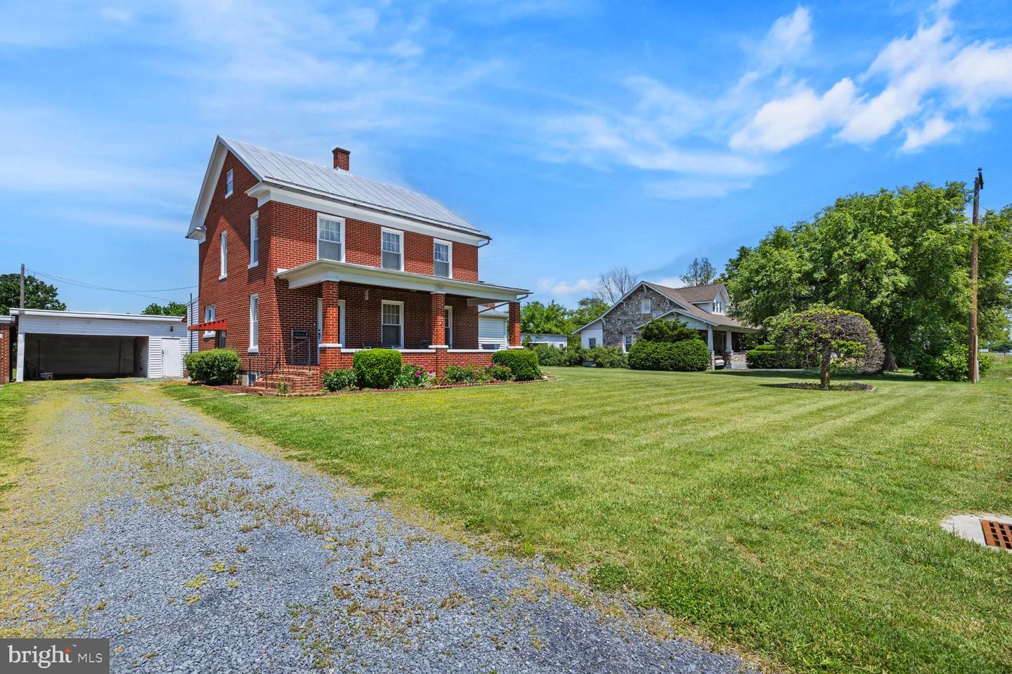 10321 OLD VALLEY PIKE, MOUNT JACKSON, Virginia 22842, 4 Bedrooms Bedrooms, ,3 BathroomsBathrooms,Residential,For sale,10321 OLD VALLEY PIKE,VASH2011536 MLS # VASH2011536