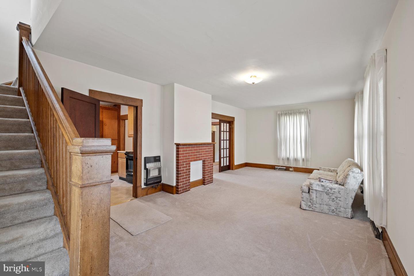 10321 OLD VALLEY PIKE, MOUNT JACKSON, Virginia 22842, 4 Bedrooms Bedrooms, ,3 BathroomsBathrooms,Residential,For sale,10321 OLD VALLEY PIKE,VASH2011536 MLS # VASH2011536
