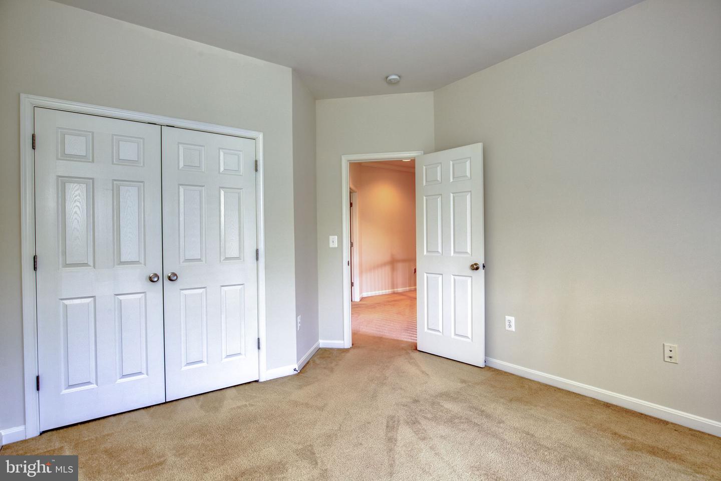 4076 PRESIDENTIAL HILL LOOP, DUMFRIES, Virginia 22025, 4 Bedrooms Bedrooms, ,3 BathroomsBathrooms,Residential,For sale,4076 PRESIDENTIAL HILL LOOP,VAPW2095370 MLS # VAPW2095370