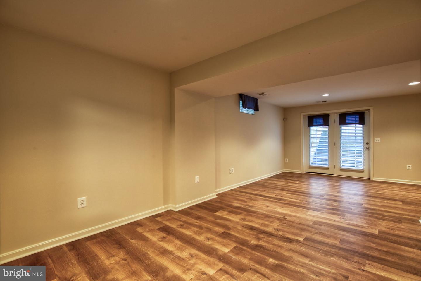 4076 PRESIDENTIAL HILL LOOP, DUMFRIES, Virginia 22025, 4 Bedrooms Bedrooms, ,3 BathroomsBathrooms,Residential,For sale,4076 PRESIDENTIAL HILL LOOP,VAPW2095370 MLS # VAPW2095370