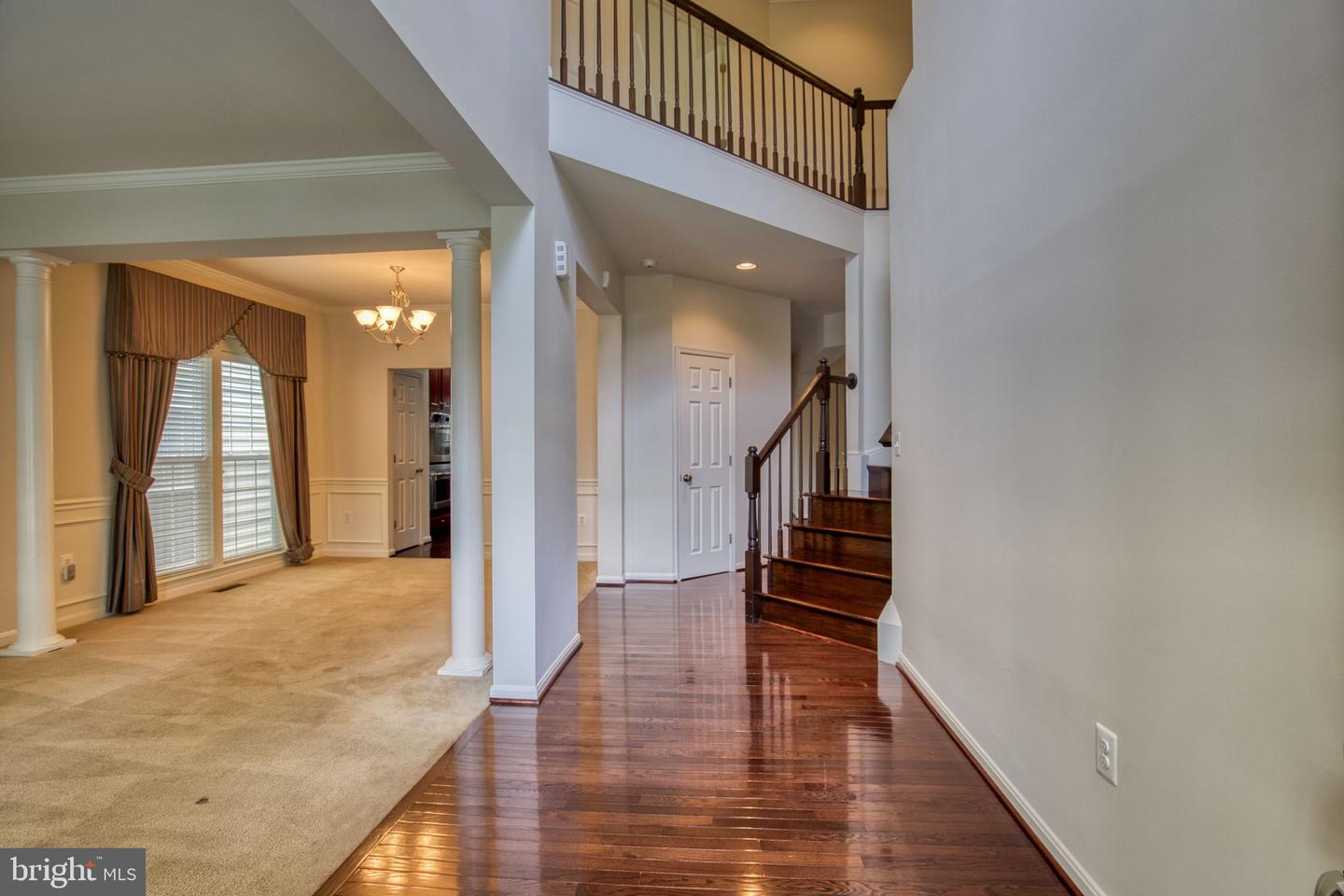 4076 PRESIDENTIAL HILL LOOP, DUMFRIES, Virginia 22025, 4 Bedrooms Bedrooms, ,3 BathroomsBathrooms,Residential,For sale,4076 PRESIDENTIAL HILL LOOP,VAPW2095370 MLS # VAPW2095370
