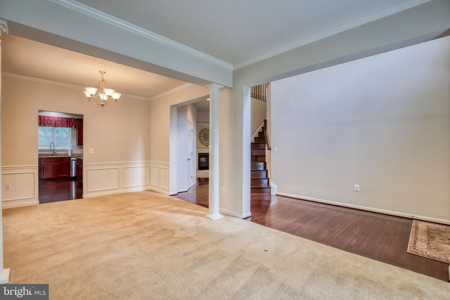 4076 PRESIDENTIAL HILL LOOP, DUMFRIES, Virginia 22025, 4 Bedrooms Bedrooms, ,3 BathroomsBathrooms,Residential,For sale,4076 PRESIDENTIAL HILL LOOP,VAPW2095370 MLS # VAPW2095370