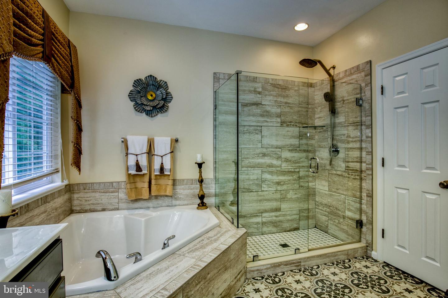 4076 PRESIDENTIAL HILL LOOP, DUMFRIES, Virginia 22025, 4 Bedrooms Bedrooms, ,3 BathroomsBathrooms,Residential,For sale,4076 PRESIDENTIAL HILL LOOP,VAPW2095370 MLS # VAPW2095370