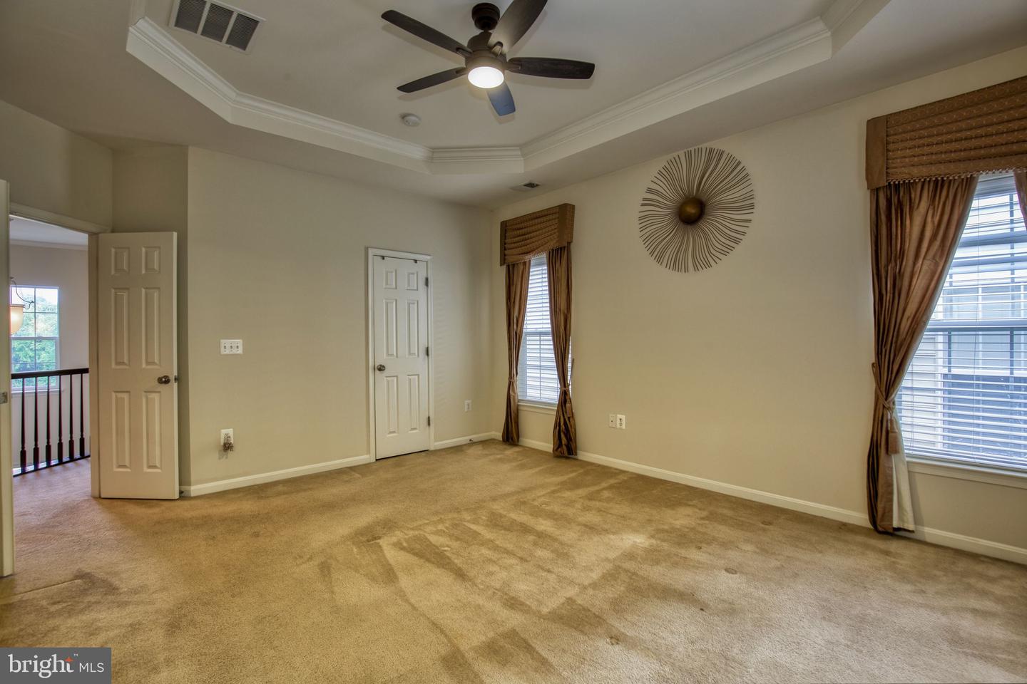 4076 PRESIDENTIAL HILL LOOP, DUMFRIES, Virginia 22025, 4 Bedrooms Bedrooms, ,3 BathroomsBathrooms,Residential,For sale,4076 PRESIDENTIAL HILL LOOP,VAPW2095370 MLS # VAPW2095370