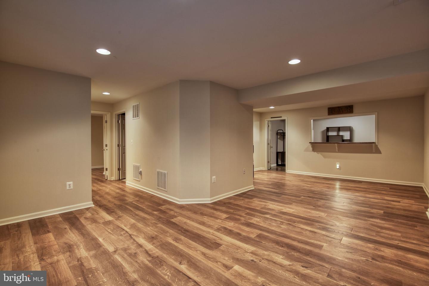 4076 PRESIDENTIAL HILL LOOP, DUMFRIES, Virginia 22025, 4 Bedrooms Bedrooms, ,3 BathroomsBathrooms,Residential,For sale,4076 PRESIDENTIAL HILL LOOP,VAPW2095370 MLS # VAPW2095370