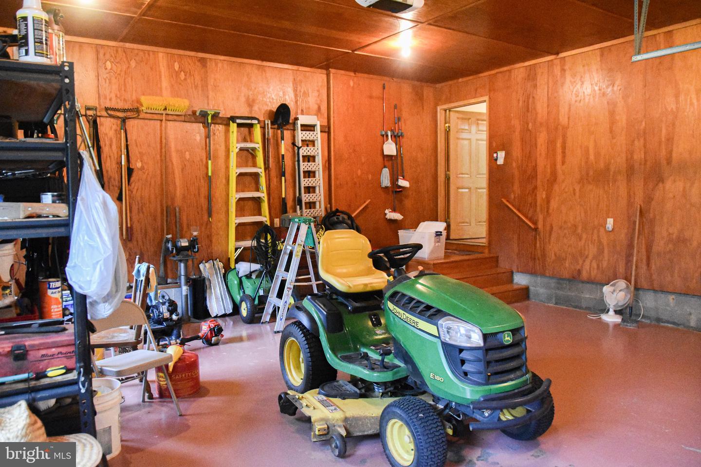 21246 CLARKS MOUNTAIN RD, RAPIDAN, Virginia 22733, 3 Bedrooms Bedrooms, ,3 BathroomsBathrooms,Residential,For sale,21246 CLARKS MOUNTAIN RD,VAOR2009752 MLS # VAOR2009752