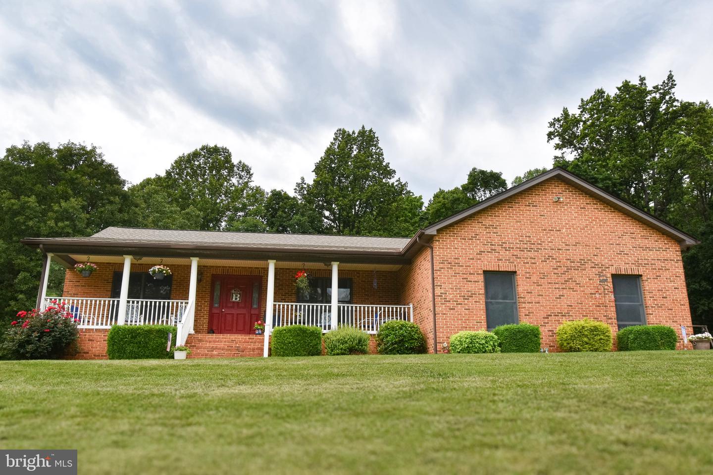 21246 CLARKS MOUNTAIN RD, RAPIDAN, Virginia 22733, 3 Bedrooms Bedrooms, ,3 BathroomsBathrooms,Residential,For sale,21246 CLARKS MOUNTAIN RD,VAOR2009752 MLS # VAOR2009752
