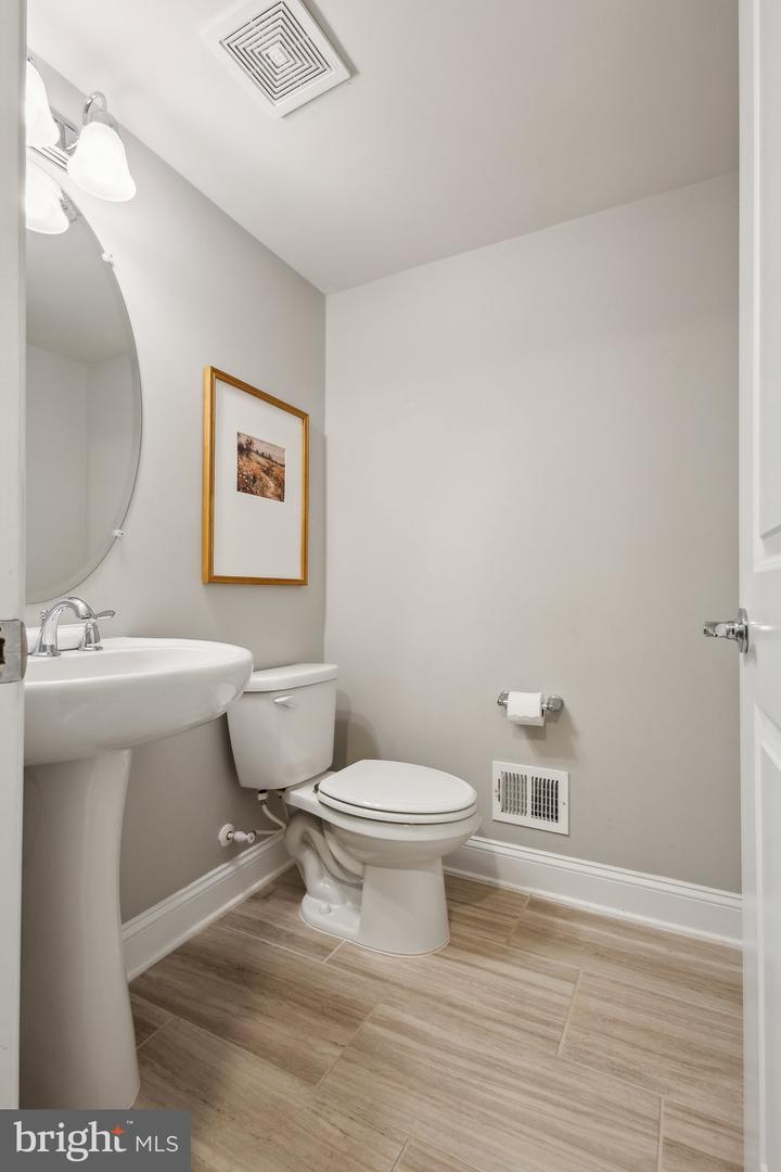 1909 GREENBRIAR HALL RD, DUMFRIES, Virginia 22026, 4 Bedrooms Bedrooms, ,3 BathroomsBathrooms,Residential,For sale,1909 GREENBRIAR HALL RD,VAPW2095630 MLS # VAPW2095630