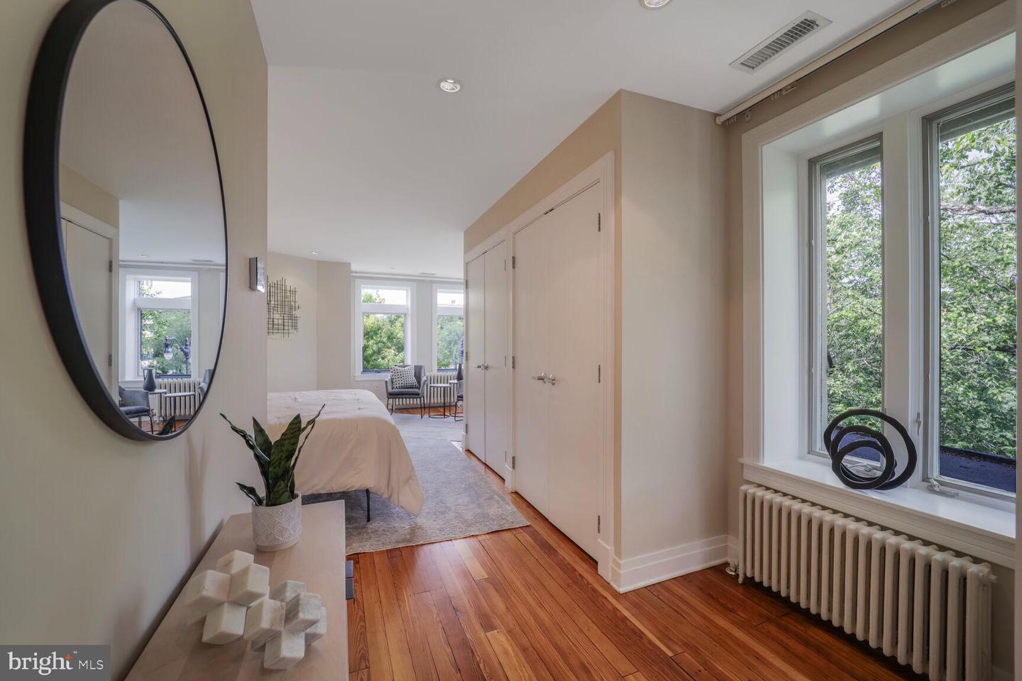 1752 17TH ST NW, WASHINGTON, District Of Columbia 20009, 5 Bedrooms Bedrooms, ,3 BathroomsBathrooms,Residential,For sale,1752 17TH ST NW,DCDC2202410 MLS # DCDC2202410