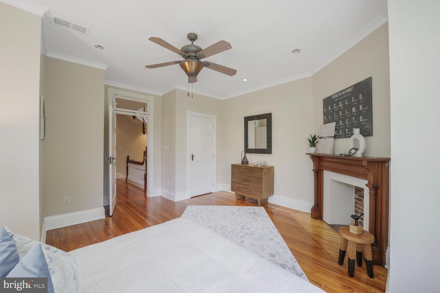1752 17TH ST NW, WASHINGTON, District Of Columbia 20009, 5 Bedrooms Bedrooms, ,3 BathroomsBathrooms,Residential,For sale,1752 17TH ST NW,DCDC2202410 MLS # DCDC2202410