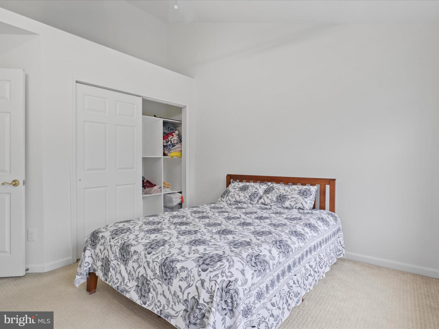 2642 LOGAN WOOD DR, HERNDON, Virginia 20171, 3 Bedrooms Bedrooms, ,3 BathroomsBathrooms,Residential,For sale,2642 LOGAN WOOD DR,VAFX2243410 MLS # VAFX2243410