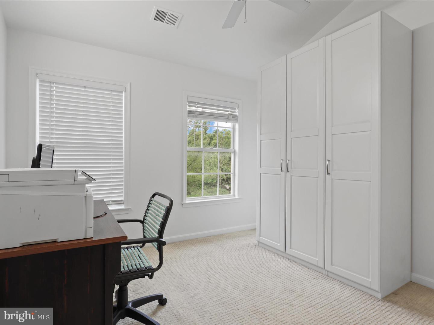 2642 LOGAN WOOD DR, HERNDON, Virginia 20171, 3 Bedrooms Bedrooms, ,3 BathroomsBathrooms,Residential,For sale,2642 LOGAN WOOD DR,VAFX2243410 MLS # VAFX2243410