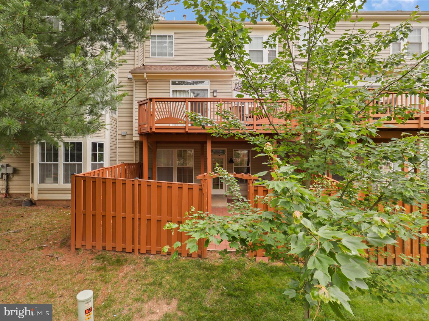 2642 LOGAN WOOD DR, HERNDON, Virginia 20171, 3 Bedrooms Bedrooms, ,3 BathroomsBathrooms,Residential,For sale,2642 LOGAN WOOD DR,VAFX2243410 MLS # VAFX2243410
