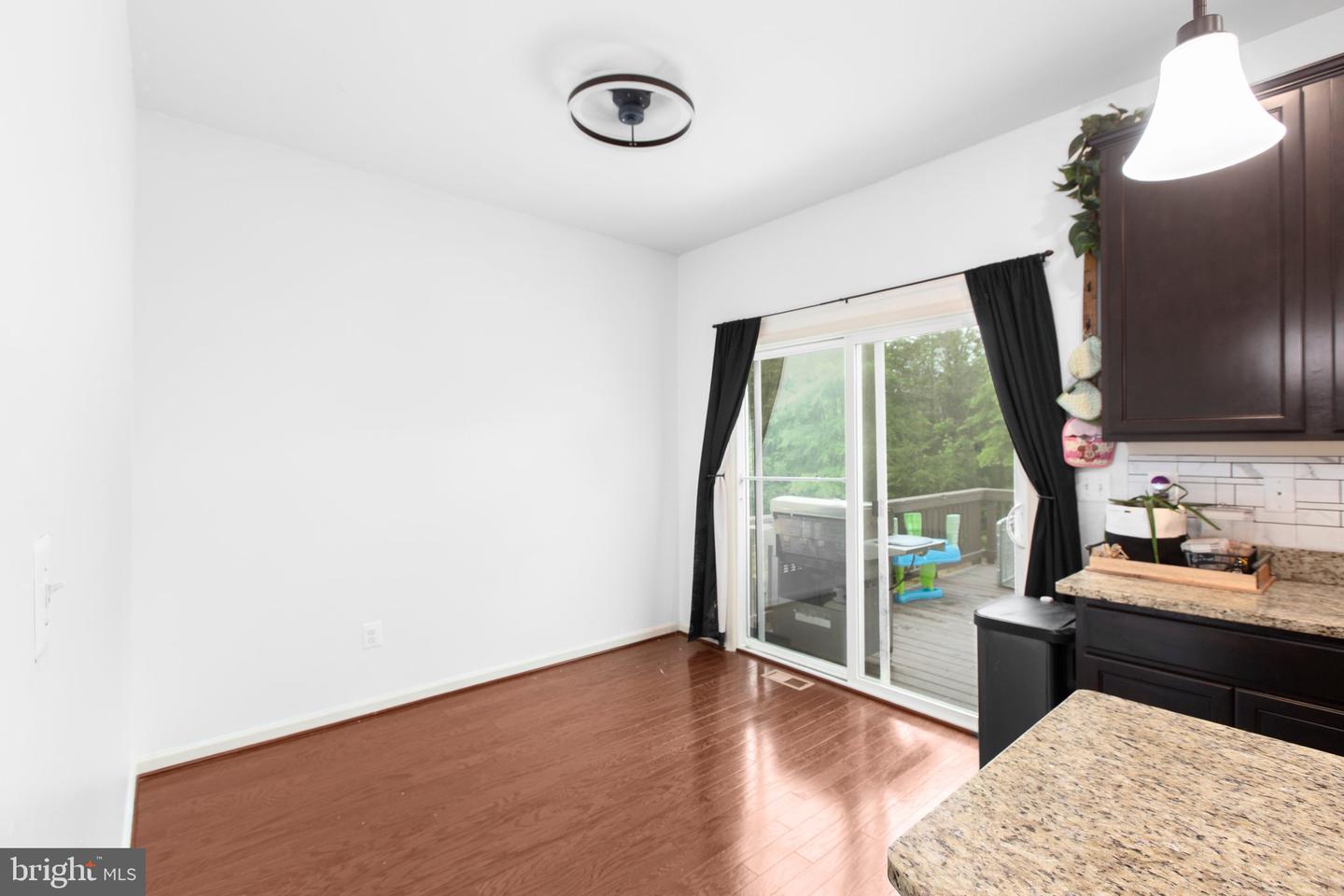 2422 DRAKE LN, FREDERICKSBURG, Virginia 22408, 3 Bedrooms Bedrooms, ,2 BathroomsBathrooms,Residential,For sale,2422 DRAKE LN,VASP2033472 MLS # VASP2033472