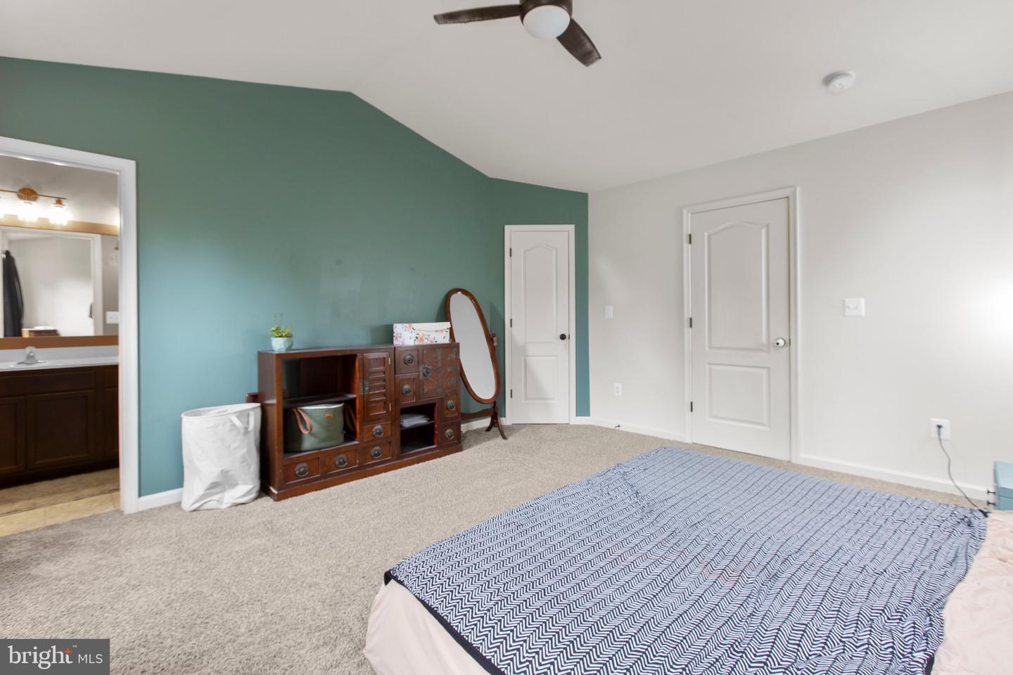 2422 DRAKE LN, FREDERICKSBURG, Virginia 22408, 3 Bedrooms Bedrooms, ,2 BathroomsBathrooms,Residential,For sale,2422 DRAKE LN,VASP2033472 MLS # VASP2033472