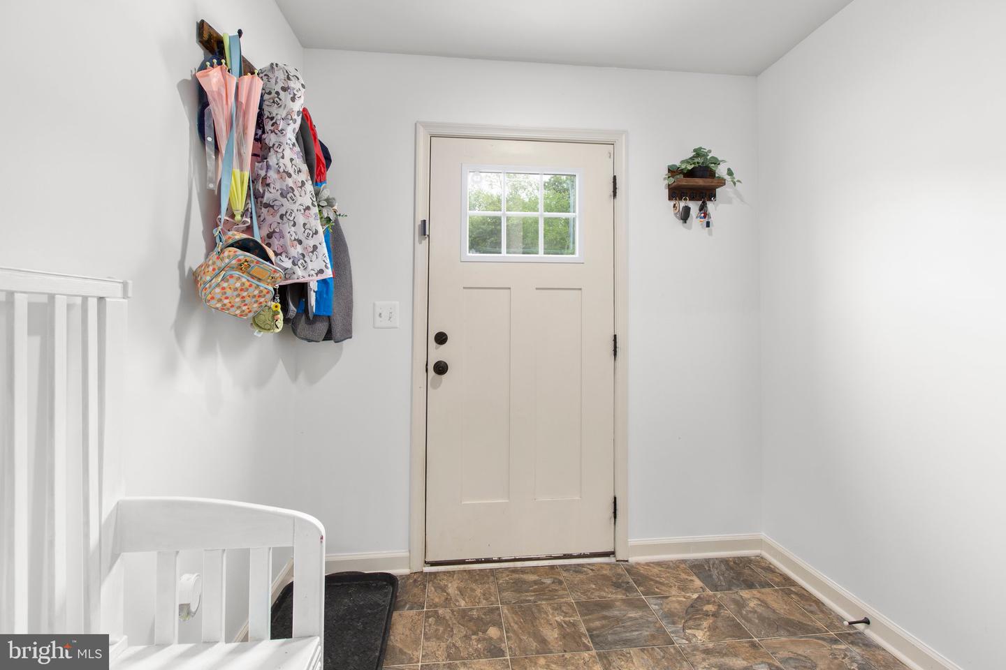 2422 DRAKE LN, FREDERICKSBURG, Virginia 22408, 3 Bedrooms Bedrooms, ,2 BathroomsBathrooms,Residential,For sale,2422 DRAKE LN,VASP2033472 MLS # VASP2033472