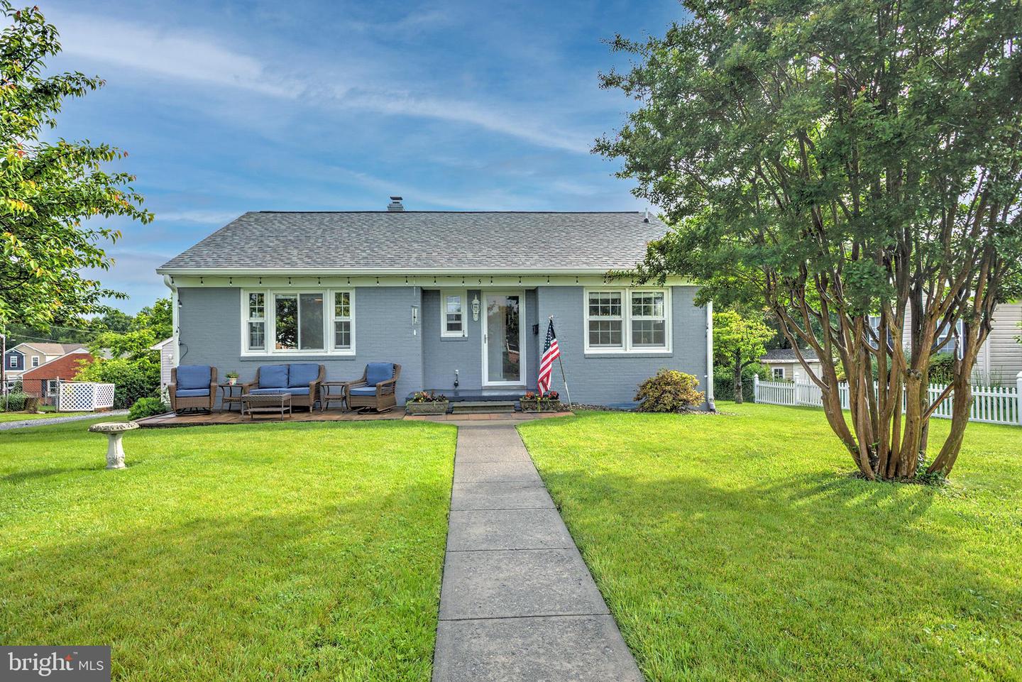 5 ROCKCROFT DR, BERRYVILLE, Virginia 22611, 3 Bedrooms Bedrooms, ,2 BathroomsBathrooms,Residential,For sale,5 ROCKCROFT DR,VACL2003788 MLS # VACL2003788