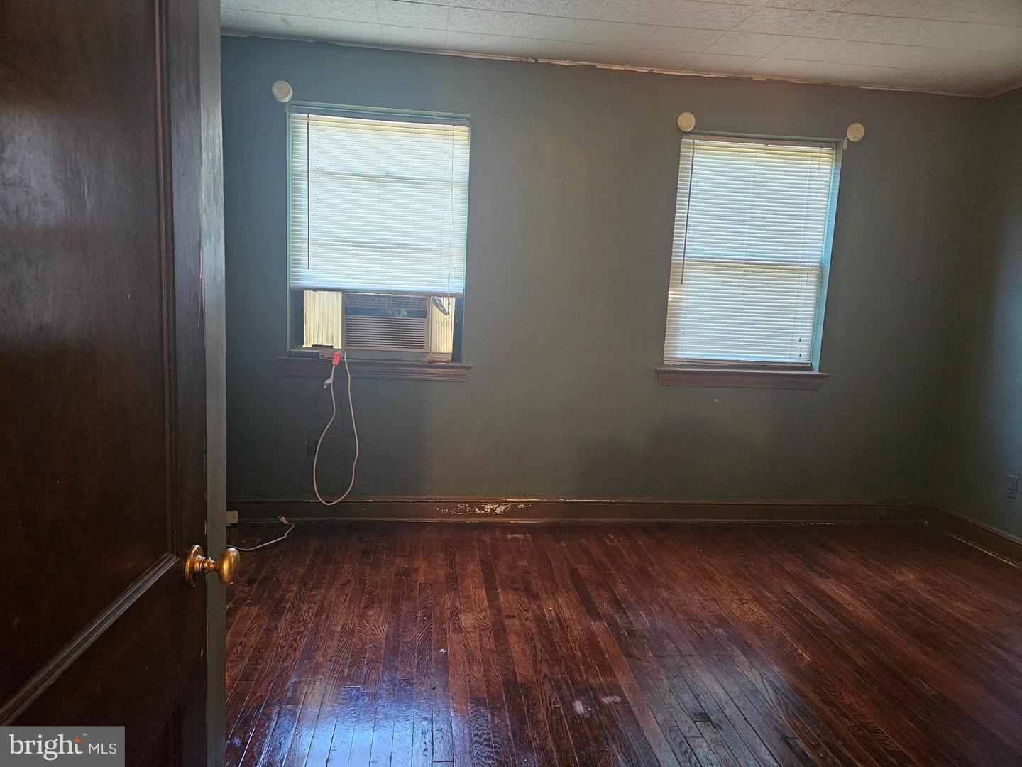 3959 R ST SE, WASHINGTON, District Of Columbia 20020, 3 Bedrooms Bedrooms, ,1 BathroomBathrooms,Residential,For sale,3959 R ST SE,DCDC2202646 MLS # DCDC2202646