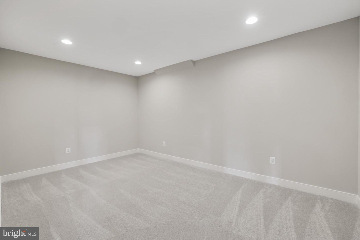 9435 OLD COURTHOUSE RD, VIENNA, Virginia 22182, 6 Bedrooms Bedrooms, ,5 BathroomsBathrooms,Residential,For sale,9435 OLD COURTHOUSE RD,VAFX2243658 MLS # VAFX2243658