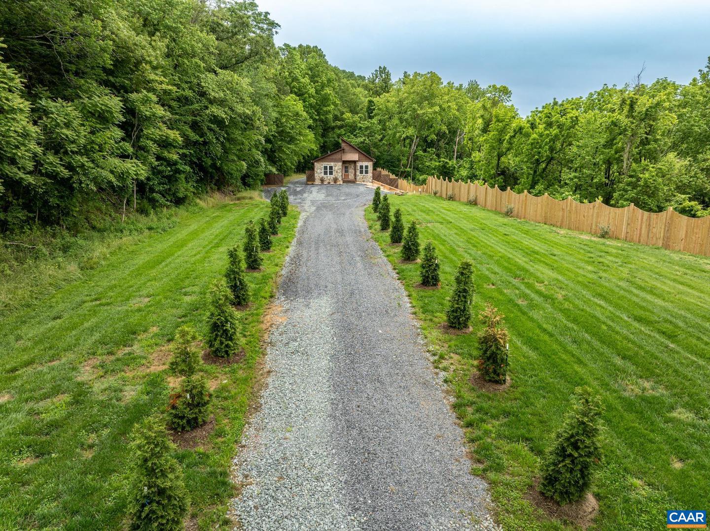 13298 JAMES MADISON HWY, PALMYRA, Virginia 22963, 4 Bedrooms Bedrooms, ,2 BathroomsBathrooms,Residential,For sale,13298 JAMES MADISON HWY,665049 MLS # 665049