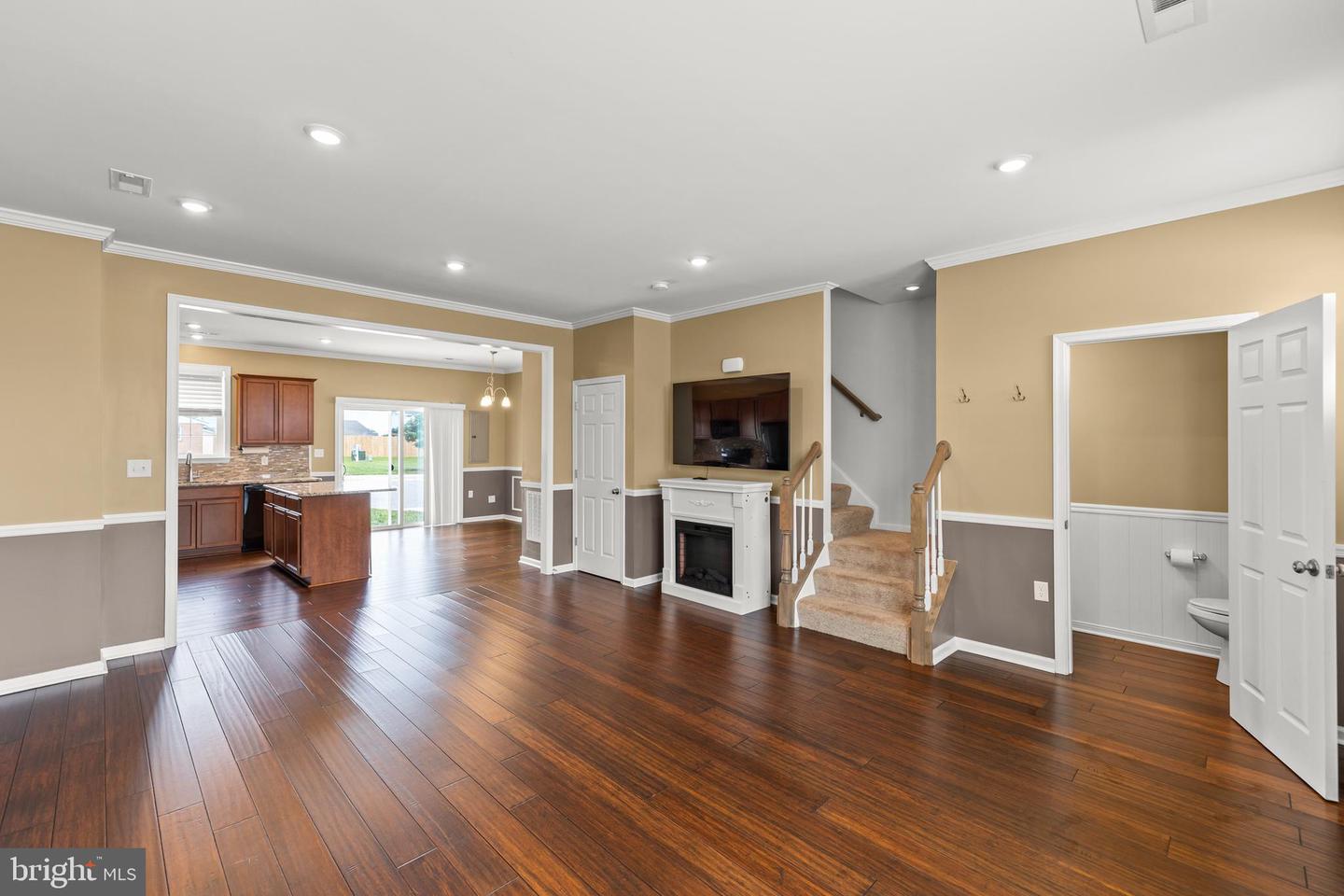 1312 S KENT ST, WINCHESTER, Virginia 22601, 2 Bedrooms Bedrooms, ,2 BathroomsBathrooms,Residential,For sale,1312 S KENT ST,VAWI2007860 MLS # VAWI2007860