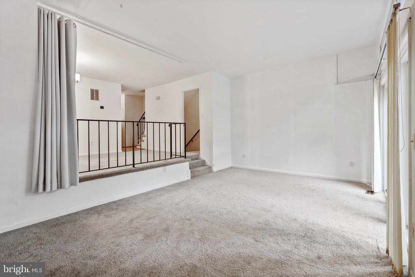 2339 MILLENNIUM LN, RESTON, Virginia 20191, 3 Bedrooms Bedrooms, ,2 BathroomsBathrooms,Residential,For sale,2339 MILLENNIUM LN,VAFX2243568 MLS # VAFX2243568