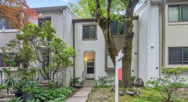 2339 MILLENNIUM LN, RESTON, Virginia 20191, 3 Bedrooms Bedrooms, ,2 BathroomsBathrooms,Residential,For sale,2339 MILLENNIUM LN,VAFX2243568 MLS # VAFX2243568