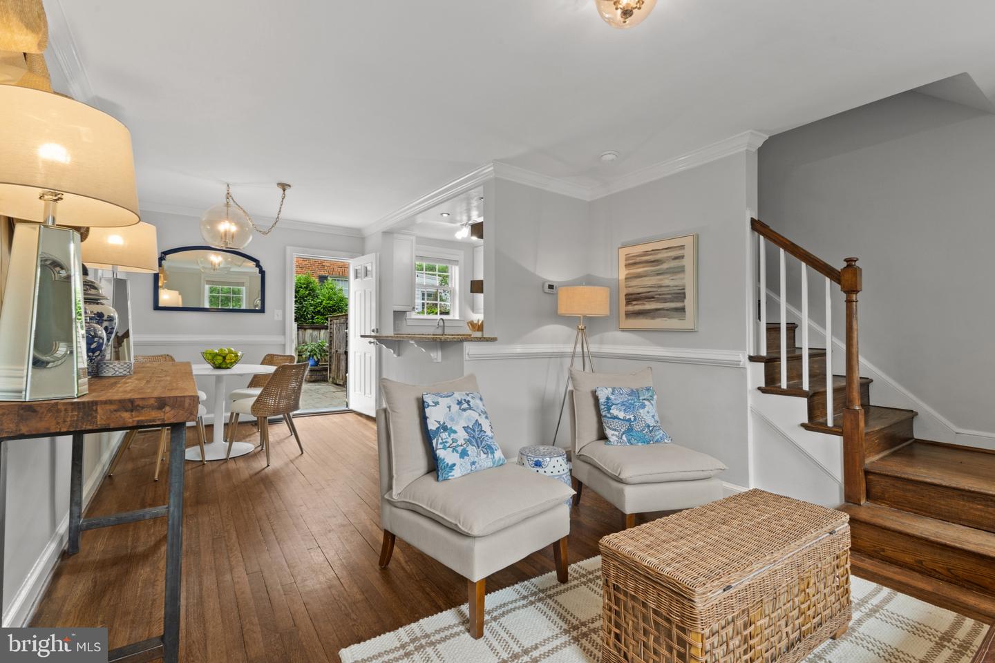 823 CHURCH ST, ALEXANDRIA, Virginia 22314, 2 Bedrooms Bedrooms, 9 Rooms Rooms,2 BathroomsBathrooms,Residential,For sale,823 CHURCH ST,VAAX2045776 MLS # VAAX2045776