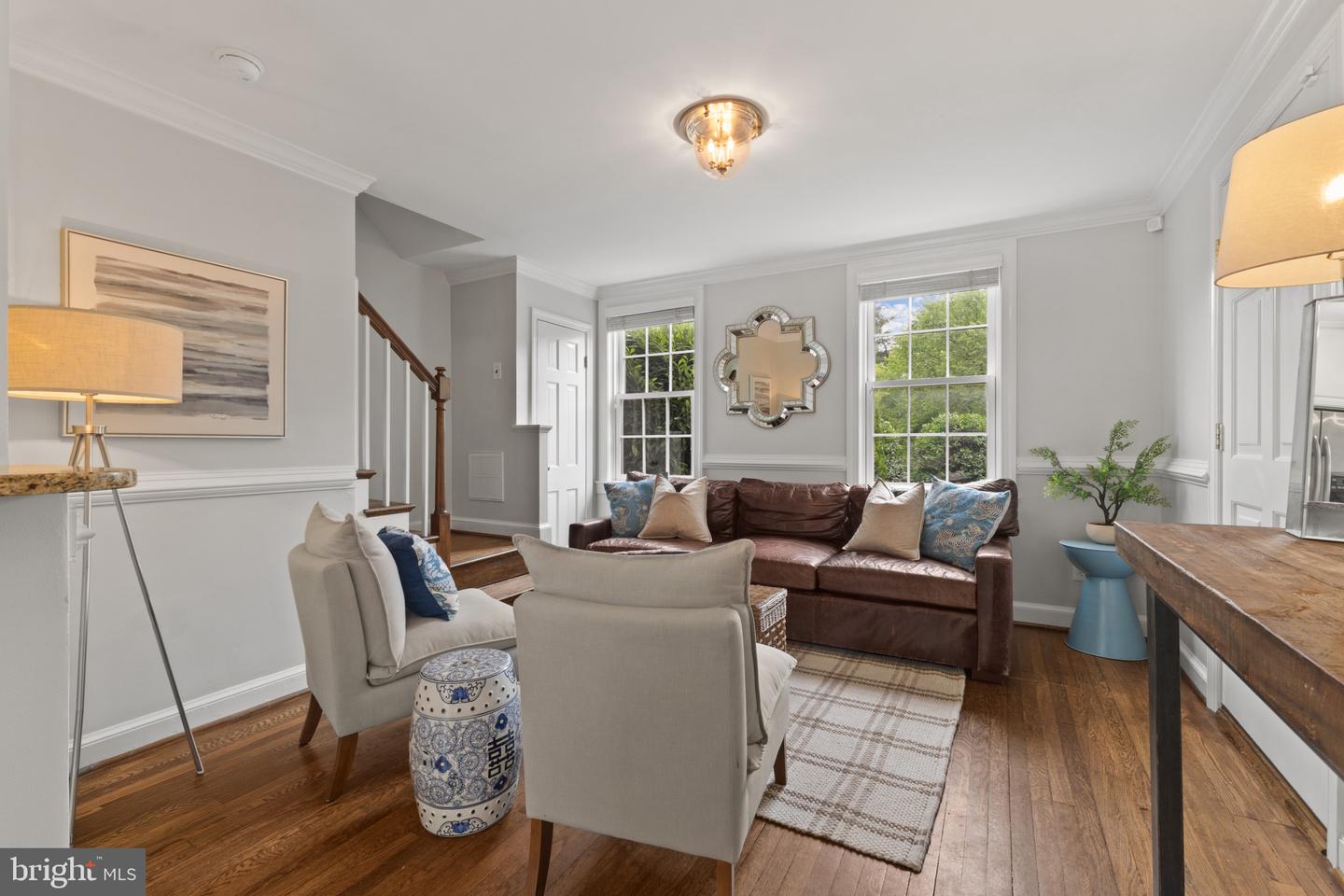 823 CHURCH ST, ALEXANDRIA, Virginia 22314, 2 Bedrooms Bedrooms, 9 Rooms Rooms,2 BathroomsBathrooms,Residential,For sale,823 CHURCH ST,VAAX2045776 MLS # VAAX2045776