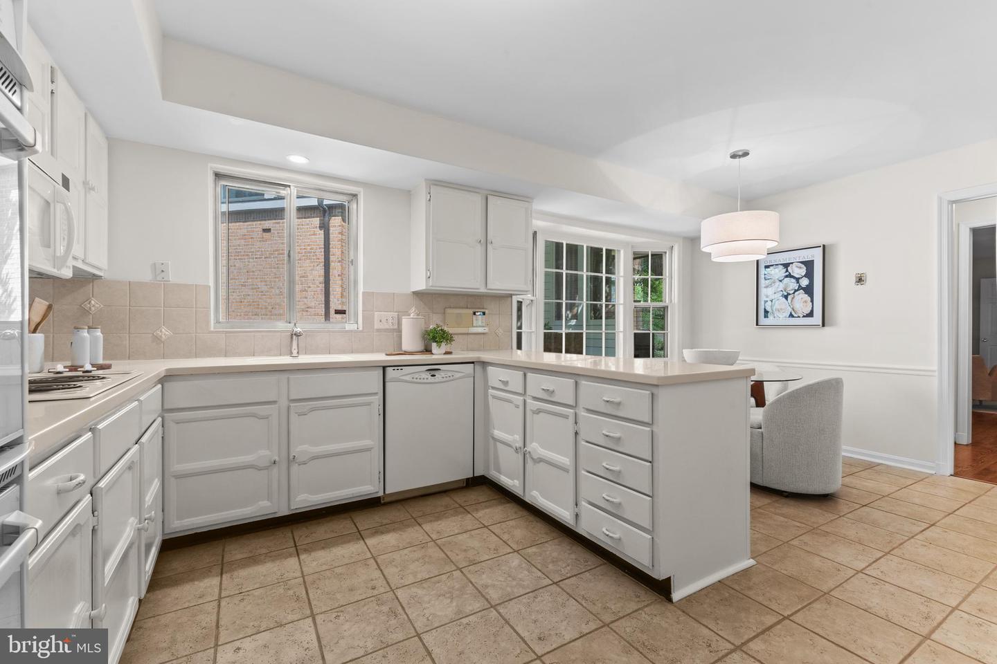3713 TEMPLETON PL, ALEXANDRIA, Virginia 22304, 6 Bedrooms Bedrooms, ,4 BathroomsBathrooms,Residential,For sale,3713 TEMPLETON PL,VAAX2045778 MLS # VAAX2045778