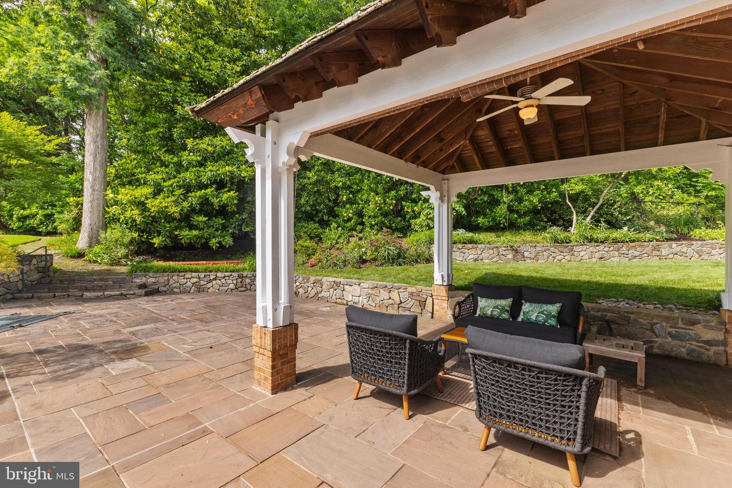 3713 TEMPLETON PL, ALEXANDRIA, Virginia 22304, 6 Bedrooms Bedrooms, ,4 BathroomsBathrooms,Residential,For sale,3713 TEMPLETON PL,VAAX2045778 MLS # VAAX2045778