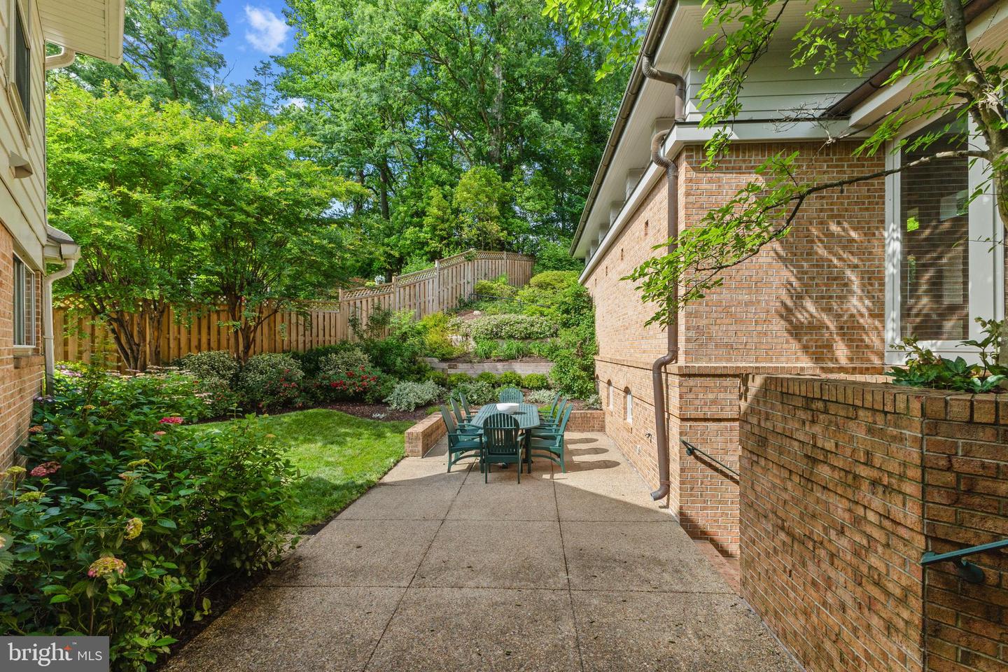 3713 TEMPLETON PL, ALEXANDRIA, Virginia 22304, 6 Bedrooms Bedrooms, ,4 BathroomsBathrooms,Residential,For sale,3713 TEMPLETON PL,VAAX2045778 MLS # VAAX2045778