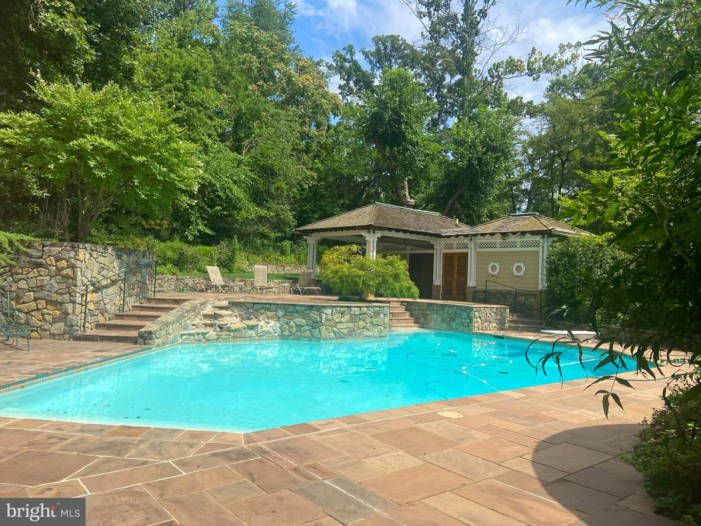 3713 TEMPLETON PL, ALEXANDRIA, Virginia 22304, 6 Bedrooms Bedrooms, ,4 BathroomsBathrooms,Residential,For sale,3713 TEMPLETON PL,VAAX2045778 MLS # VAAX2045778