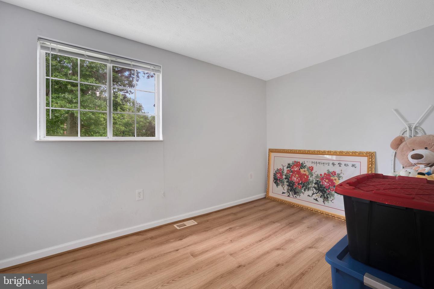 1127 RIVA RIDGE DR, GREAT FALLS, Virginia 22066, 5 Bedrooms Bedrooms, ,3 BathroomsBathrooms,Residential,For sale,1127 RIVA RIDGE DR,VAFX2243782 MLS # VAFX2243782