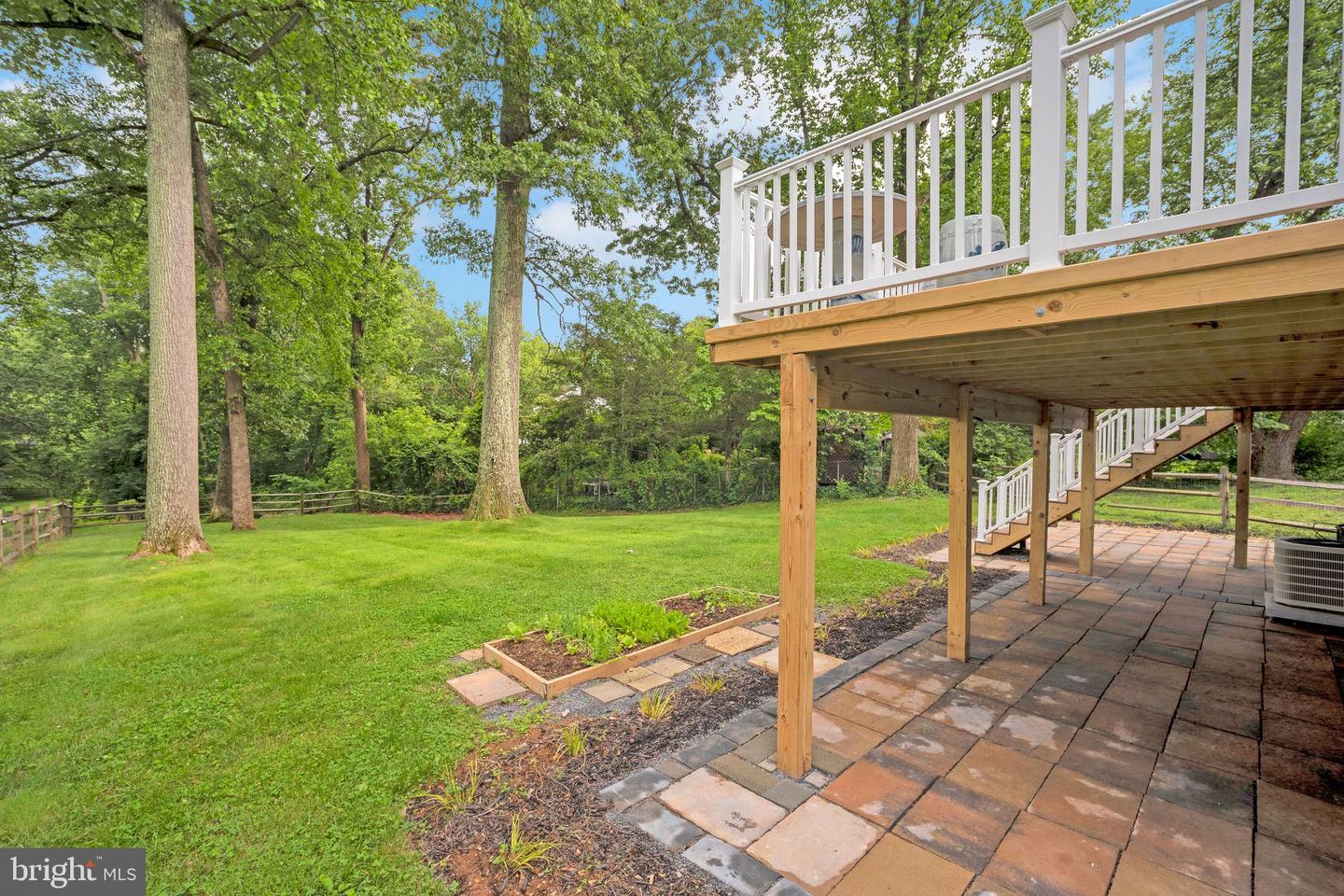 1127 RIVA RIDGE DR, GREAT FALLS, Virginia 22066, 5 Bedrooms Bedrooms, ,3 BathroomsBathrooms,Residential,For sale,1127 RIVA RIDGE DR,VAFX2243782 MLS # VAFX2243782